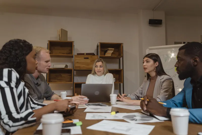 Pronunciation Flexibility at Work: How to Adapt Without Erasing Who You Are